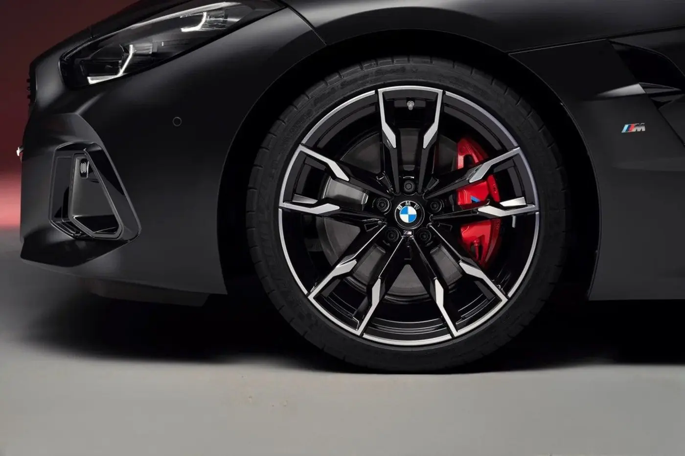 BMW Z4 уходит с конвейера – представлена финальная версия
