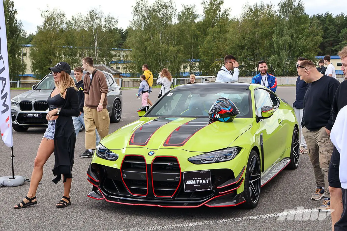 От Ford Mustang до BMW M4: на чем ездит успешный трейдер и как заработать на такие автомобили