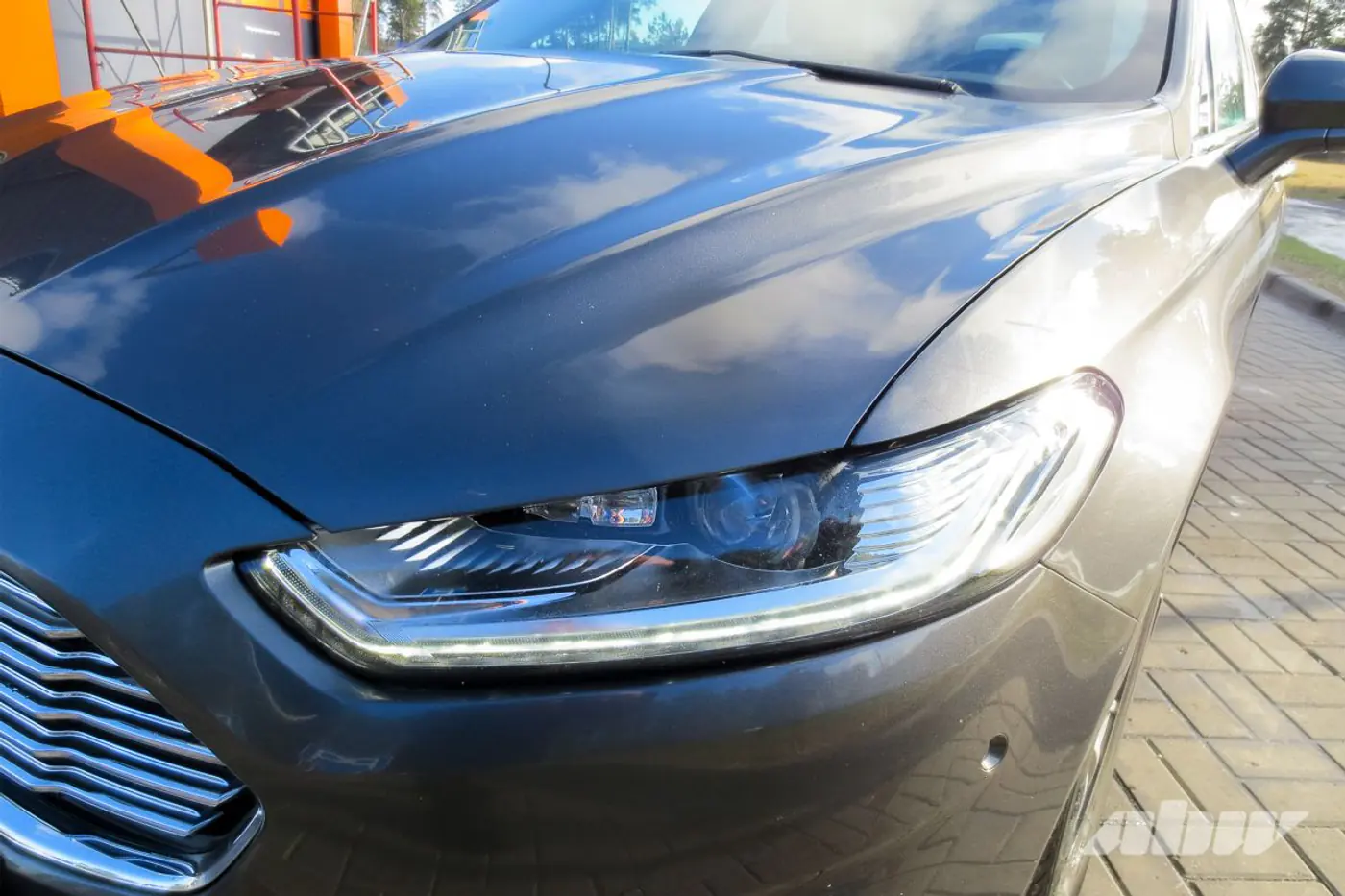 Ford_Mondeo_фара