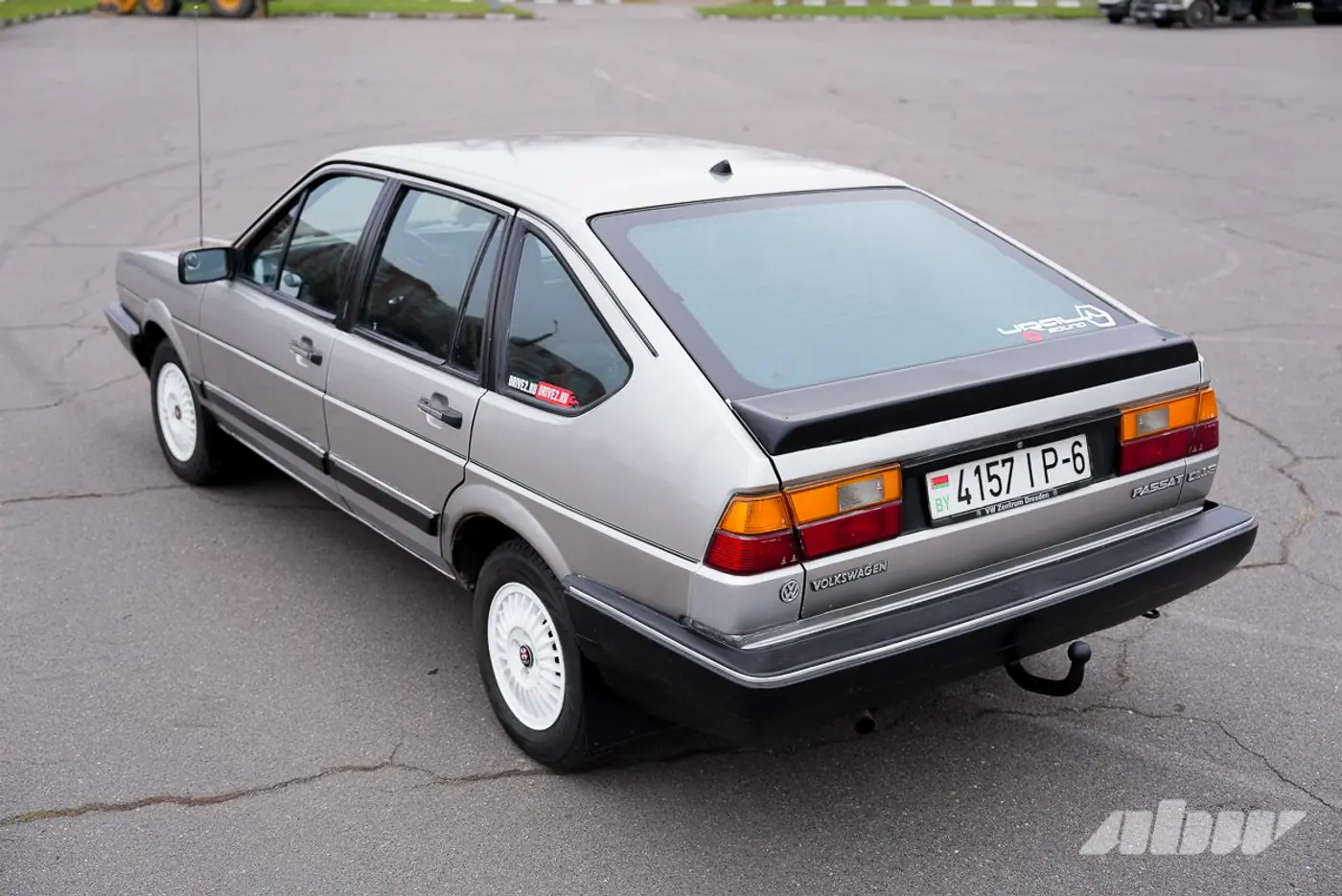 «Он похож на DeLorean»: семейная история восстановления Passat B2