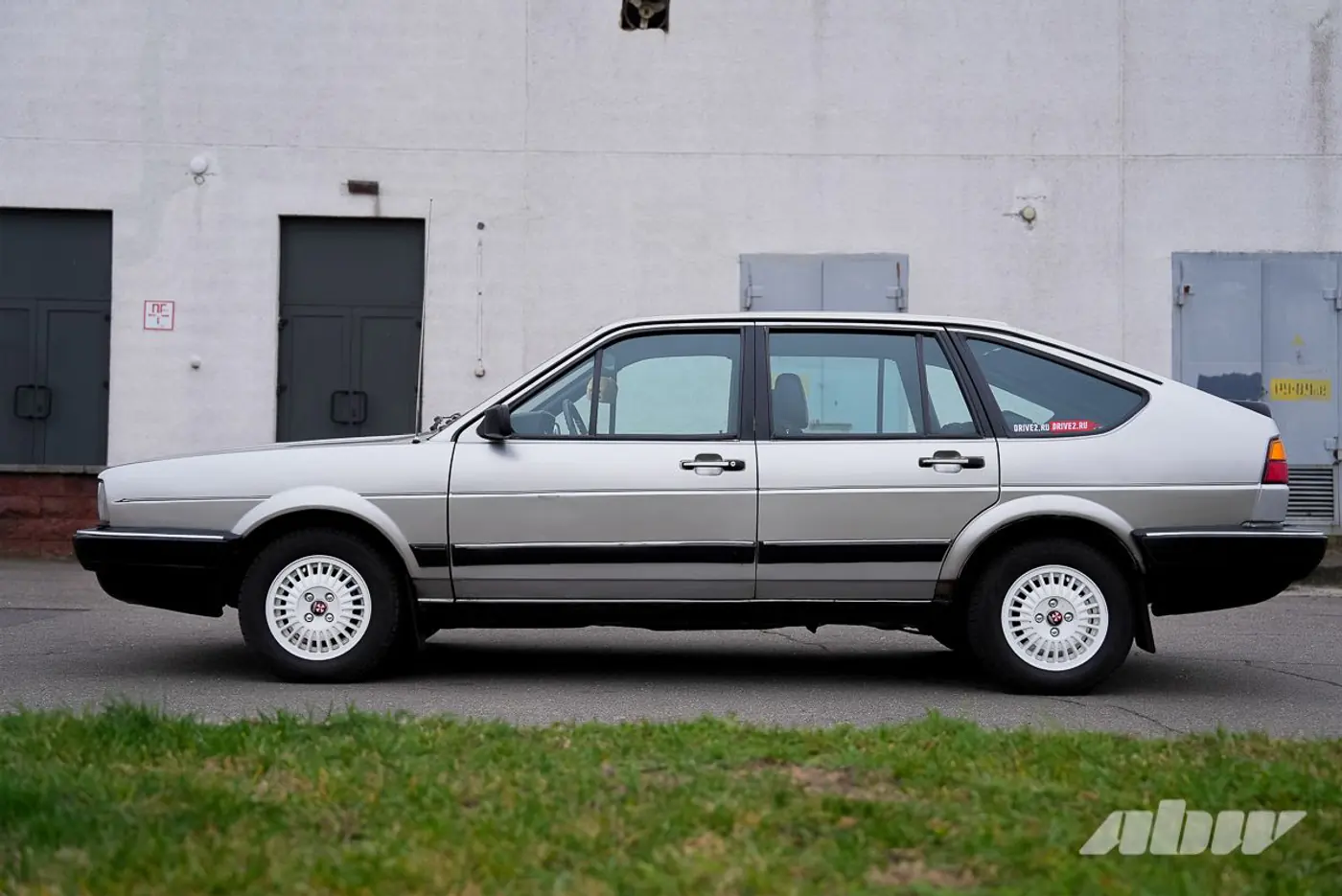 «Он похож на DeLorean»: семейная история восстановления Passat B2