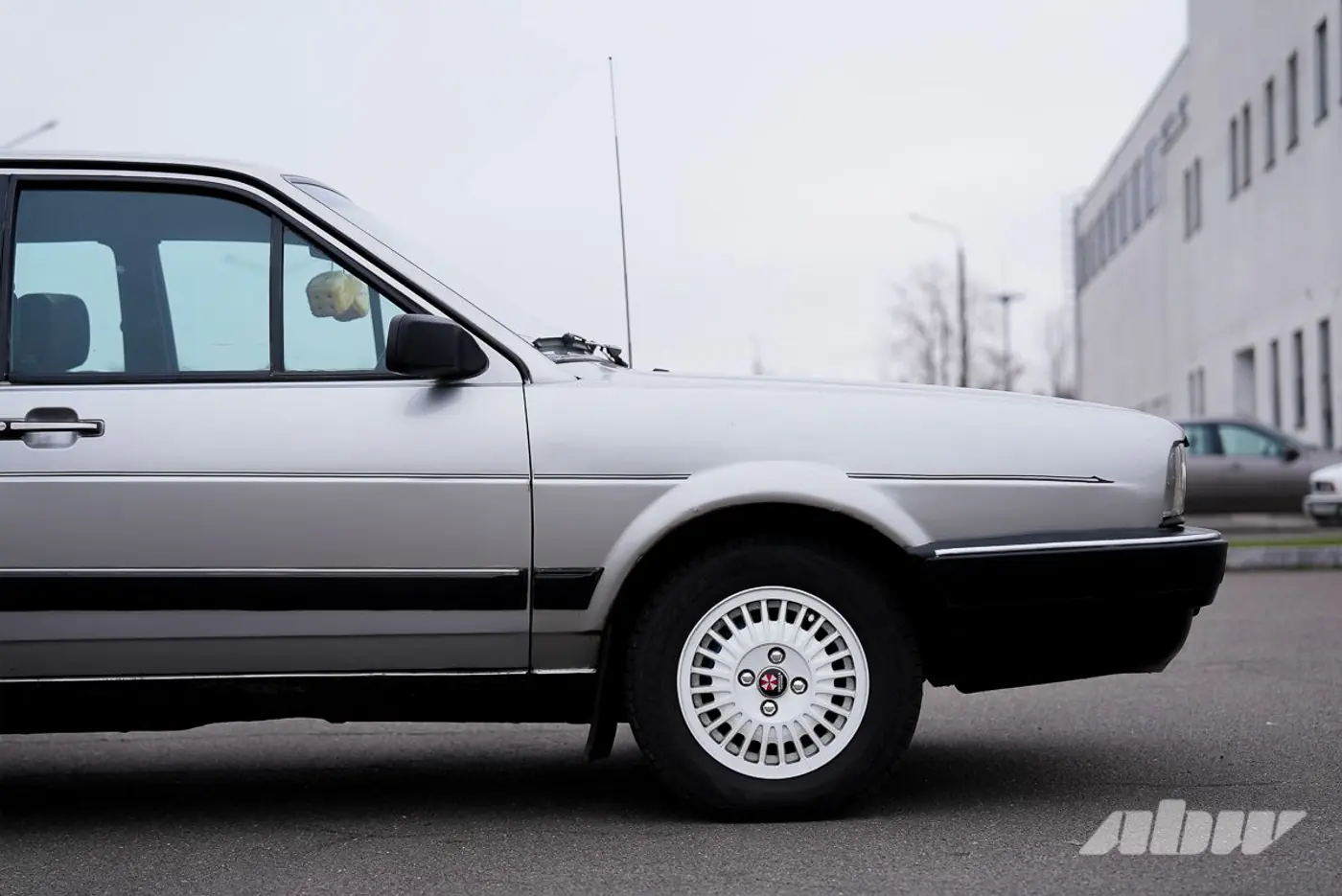 «Он похож на DeLorean»: семейная история восстановления Passat B2