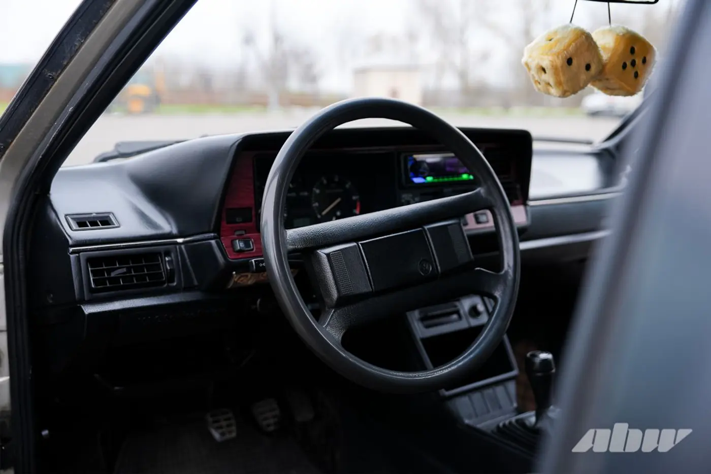 «Он похож на DeLorean»: семейная история восстановления Passat B2