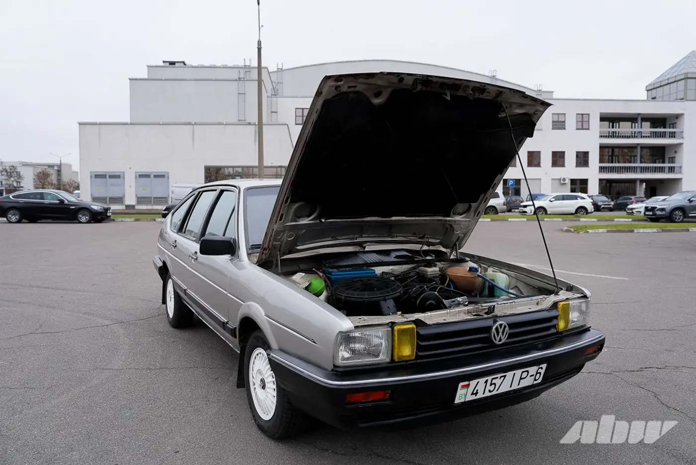 «Он похож на DeLorean»: семейная история восстановления Passat B2