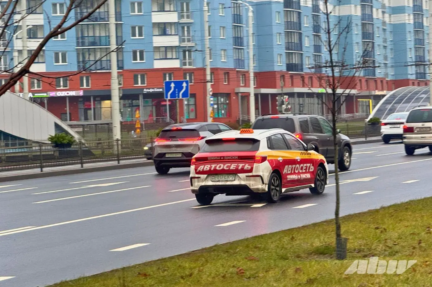 Прикинуться «электричкой»: полоса общественного транспорта глазами участников дорожного движения
