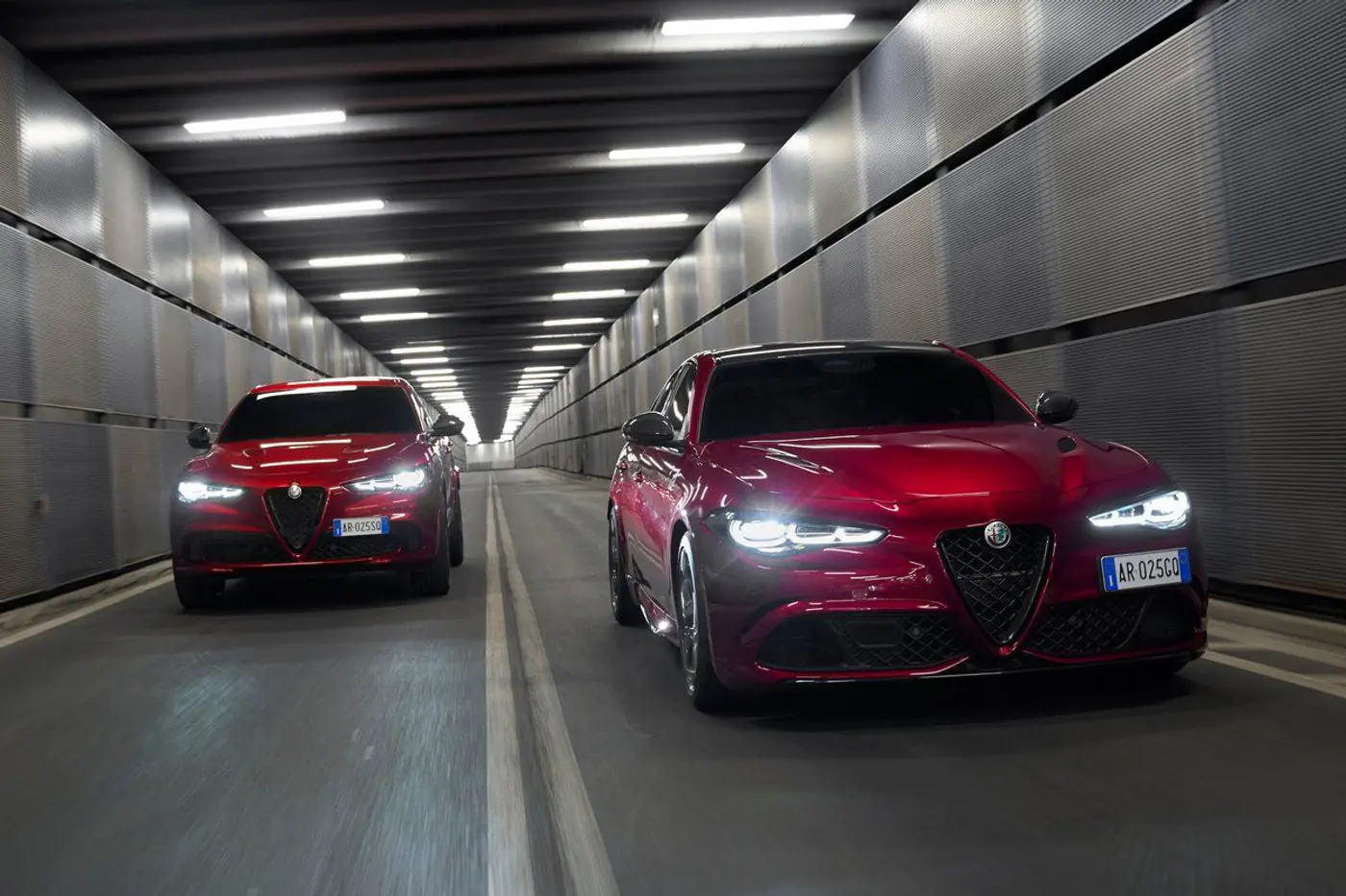 Самые мощные Alfa Romeo Guilia и Stelvio обрели спецверсию Collezione