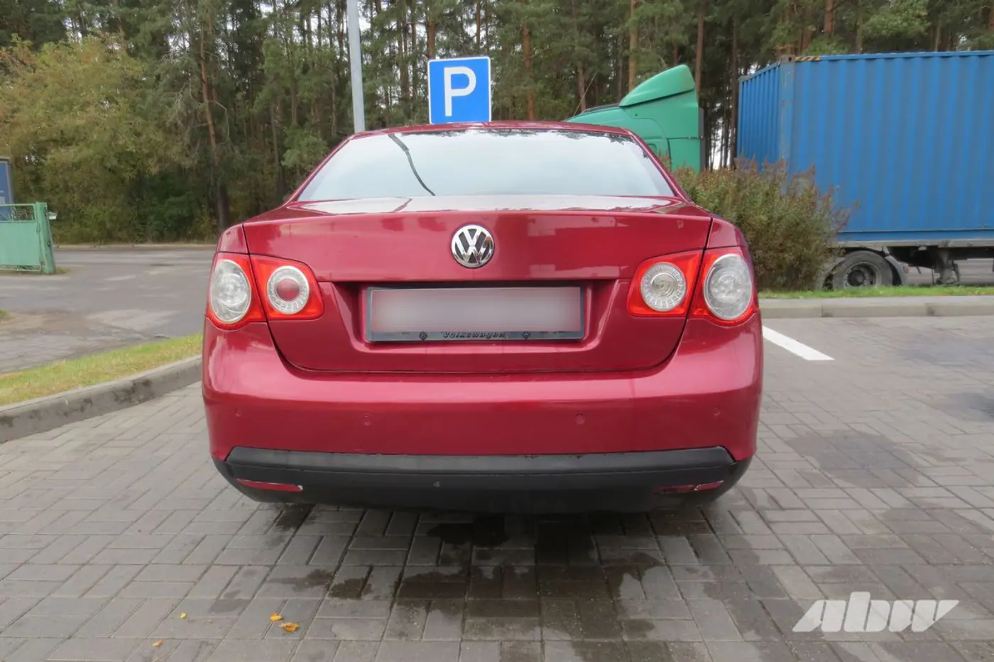 VW_Jetta_сзади