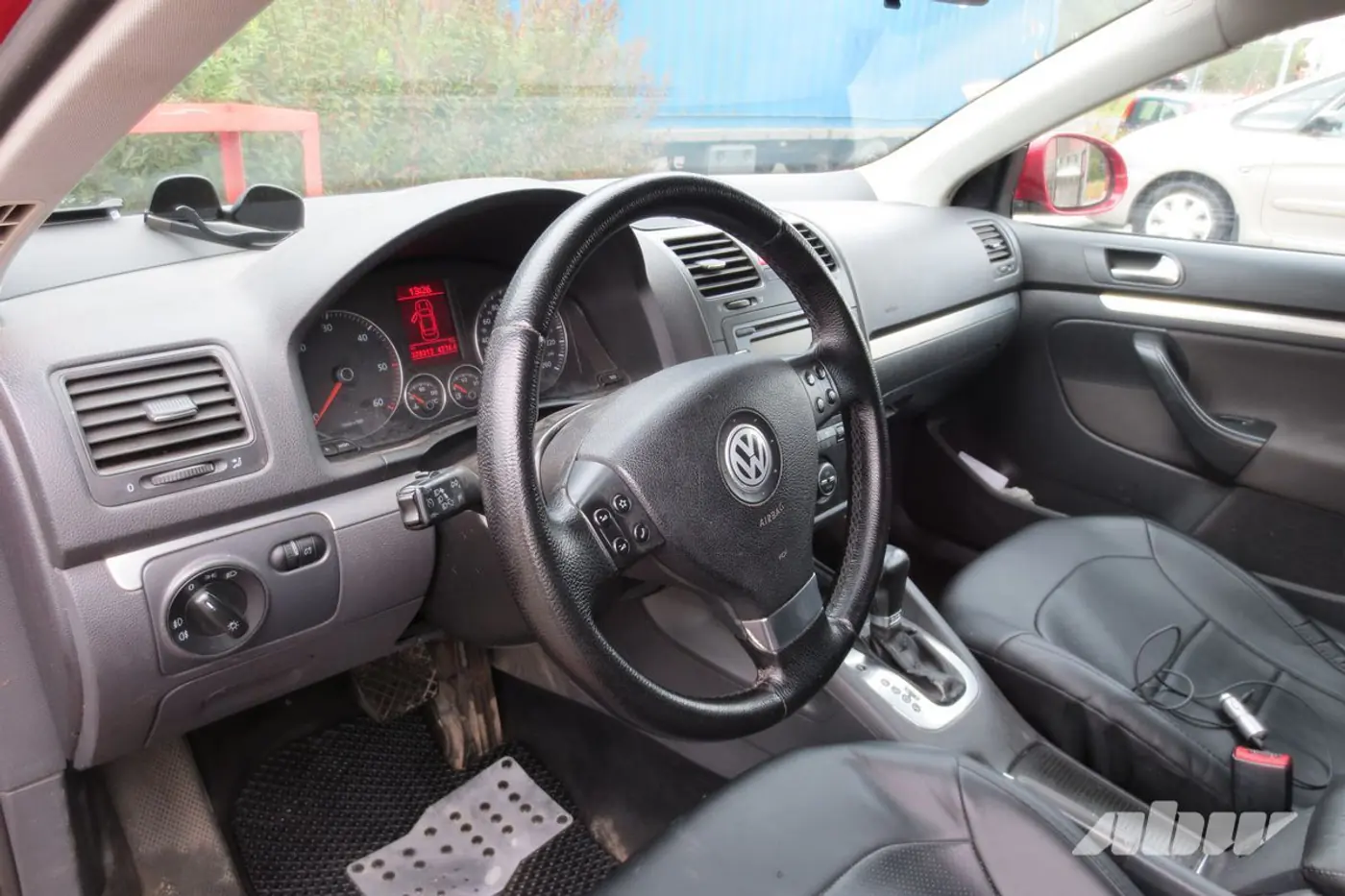 VW_Jetta_руль