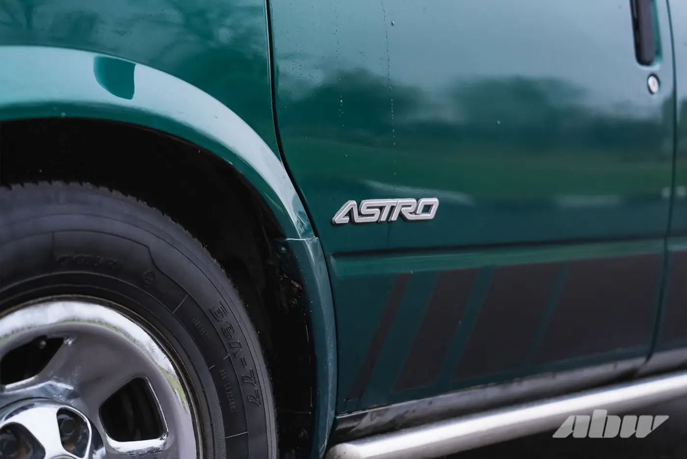 «Мне нравится в этом автомобиле всё!»: вторая жизнь редкого Chevrolet Astro Van