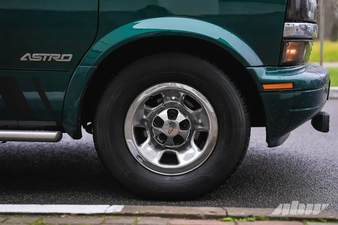 «Мне нравится в этом автомобиле всё!»: вторая жизнь редкого Chevrolet Astro Van