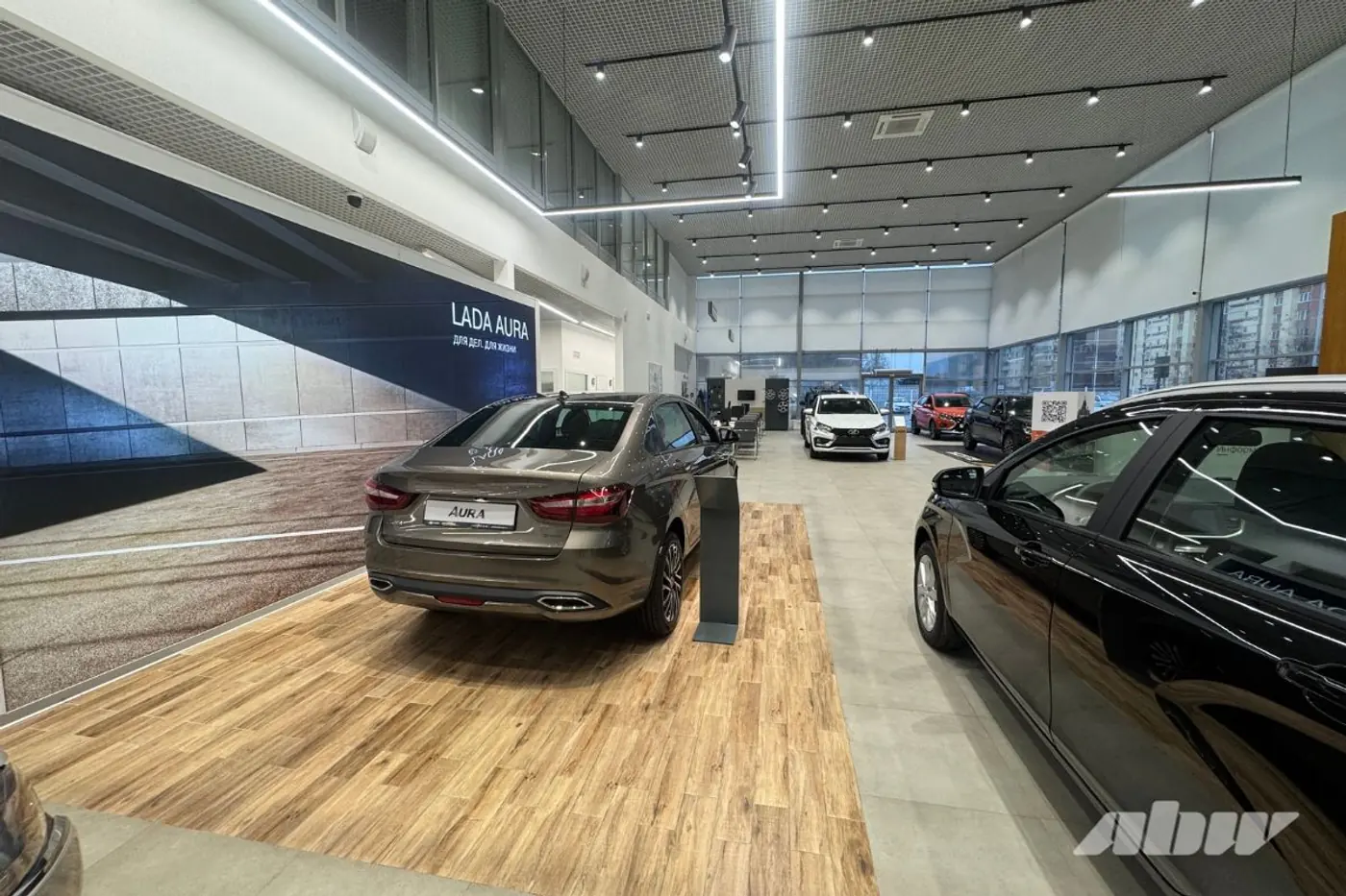BELGEE, Geely и LADA – сравнили цены в России и Беларуси