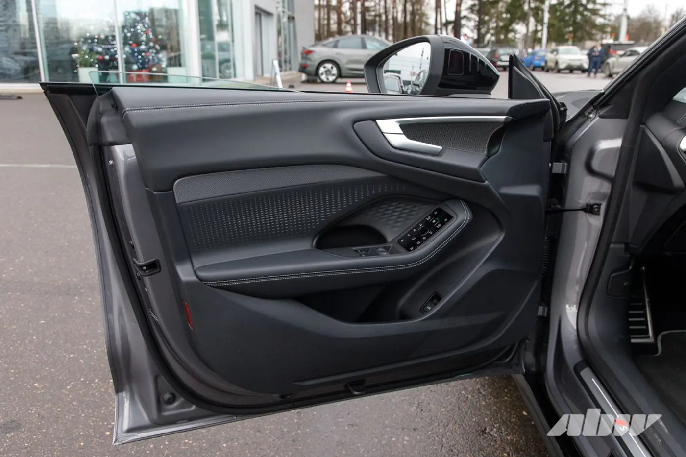 Найти себя заново: тест-драйв Audi A5L Sportback