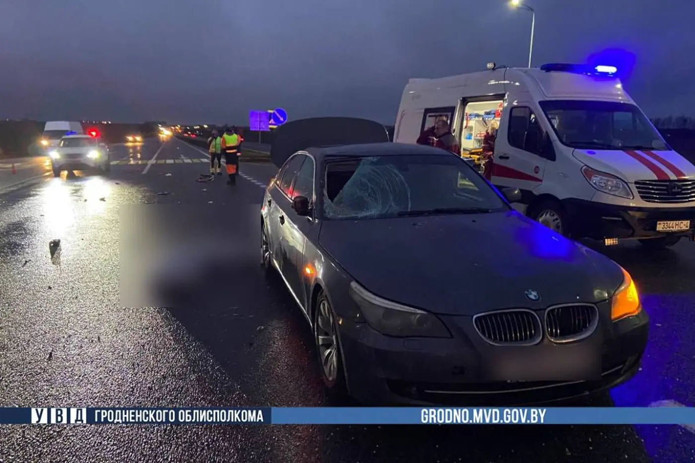 Смертельный наезд на переходе: водитель BMW сбил велосипедиста