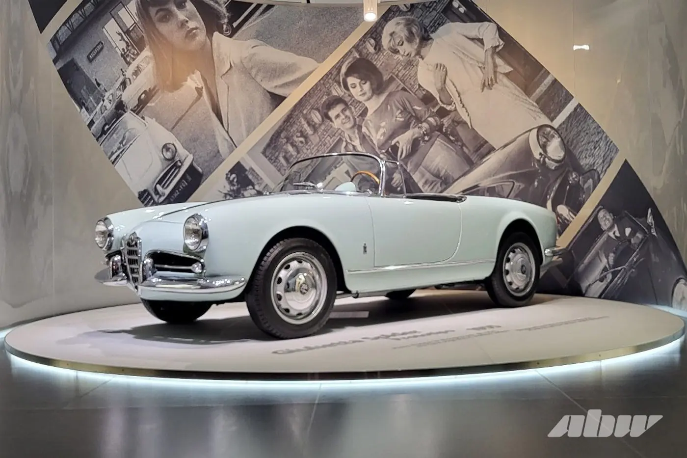 Побывали в автомобильном храме: репортаж из музея Alfa Romeo
