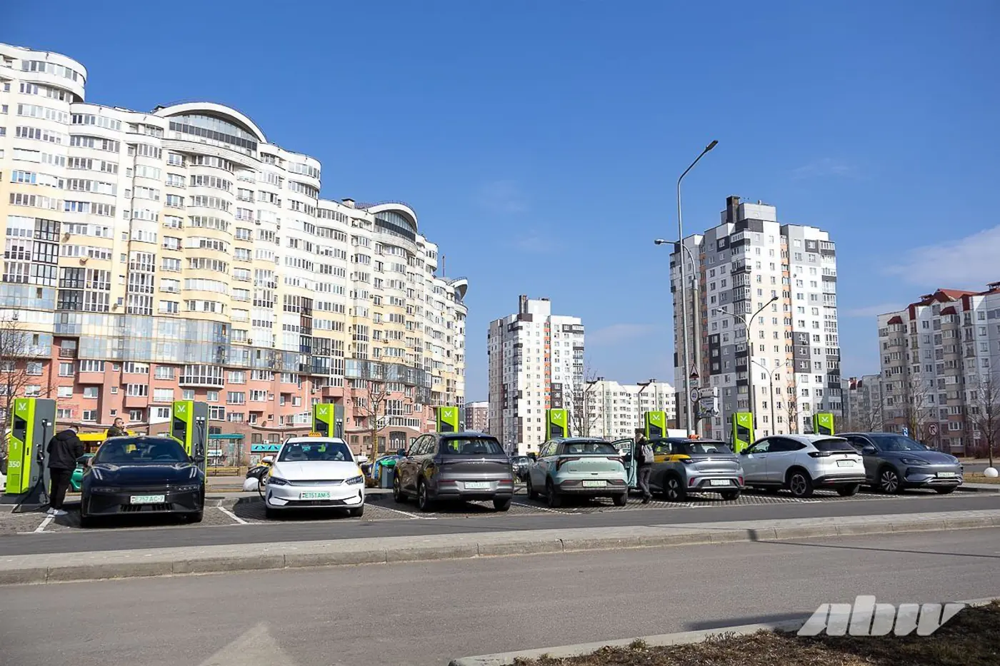 В ГТК прокомментировали введение беспошлинной растаможки электрокаров