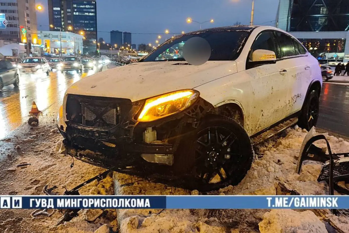 Авария на проспекте Дзержинского попала на видео