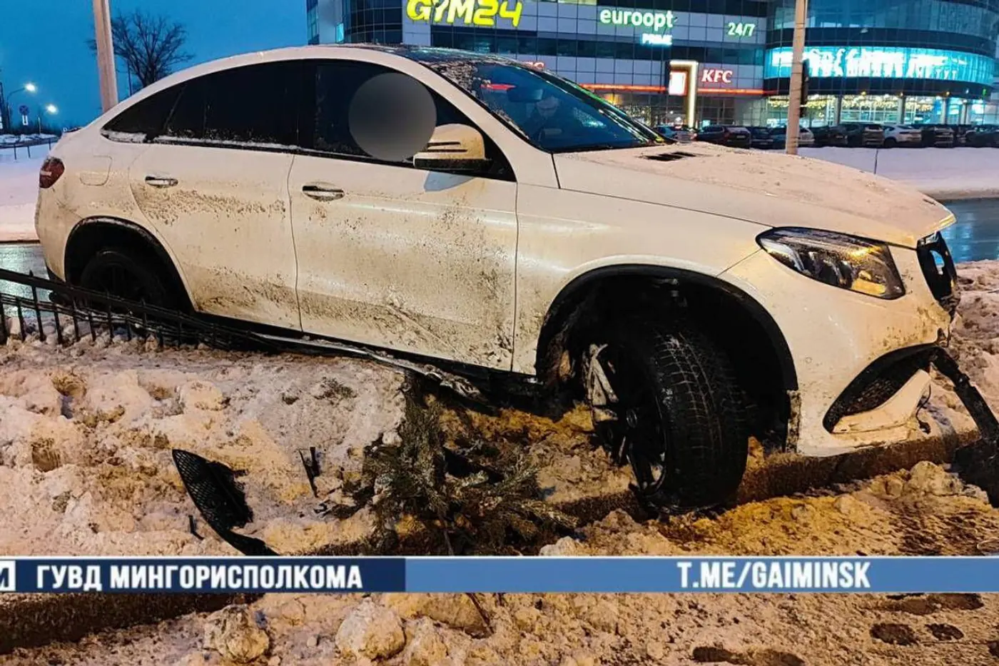Авария на проспекте Дзержинского попала на видео