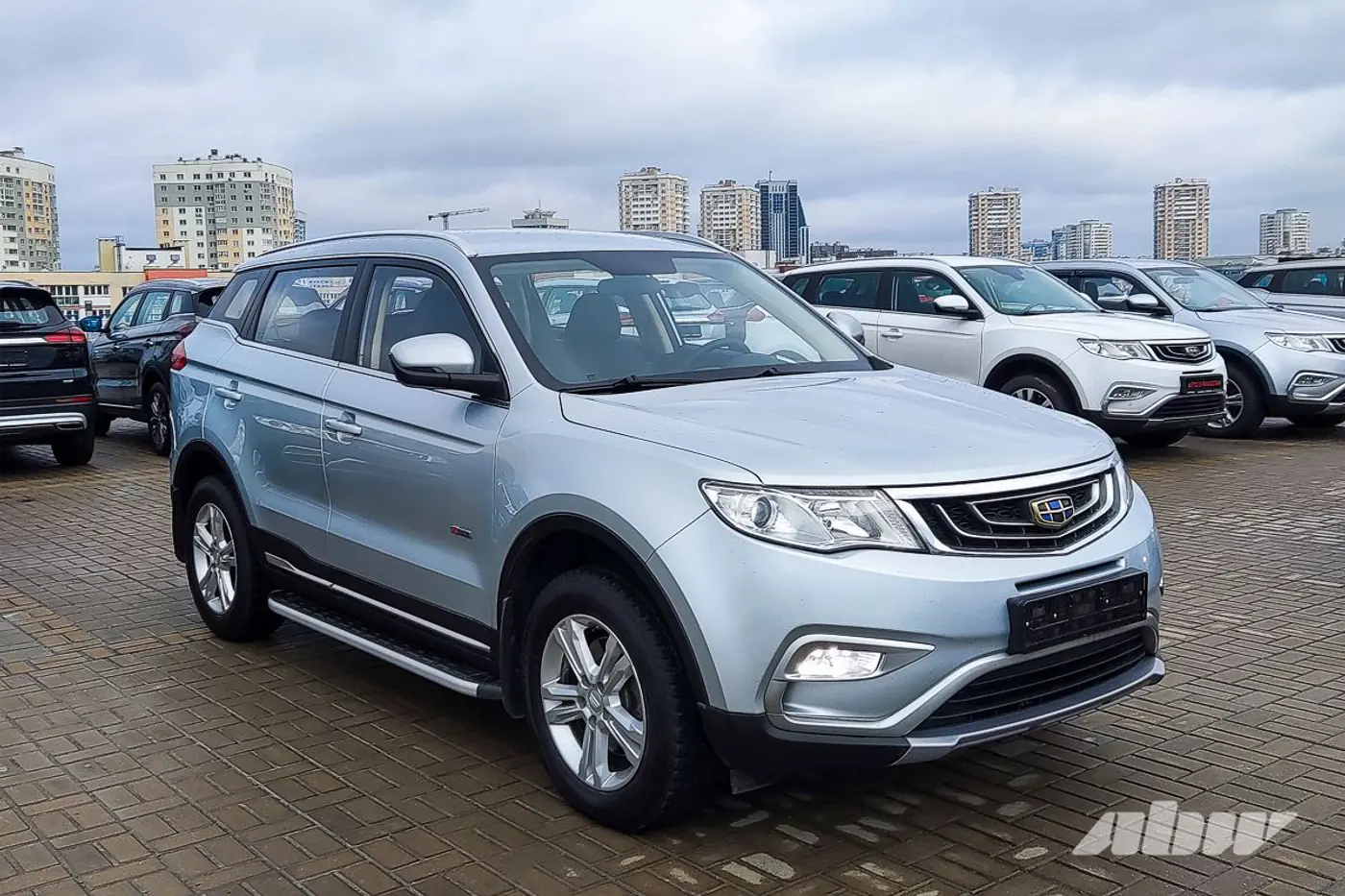 «Не сглазить бы»: мнение владельца Geely Atlas с пробегом спустя год после покупки