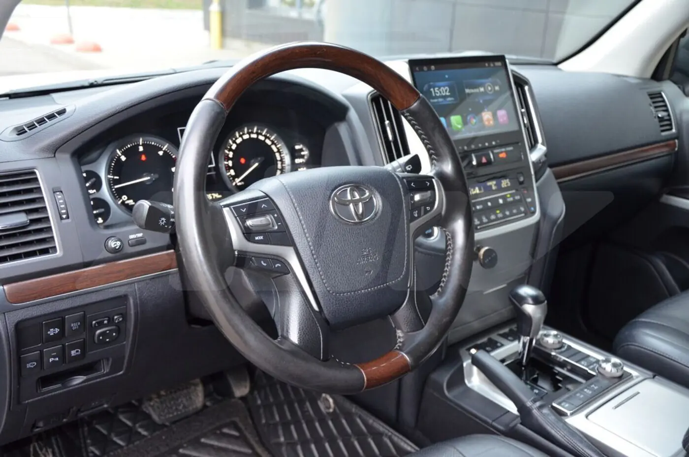 Полный привод решает: выбираем внедорожники для настоящей зимы из базы ABW