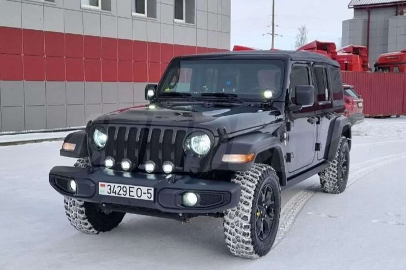 Полный привод решает: выбираем внедорожники для настоящей зимы из базы ABW