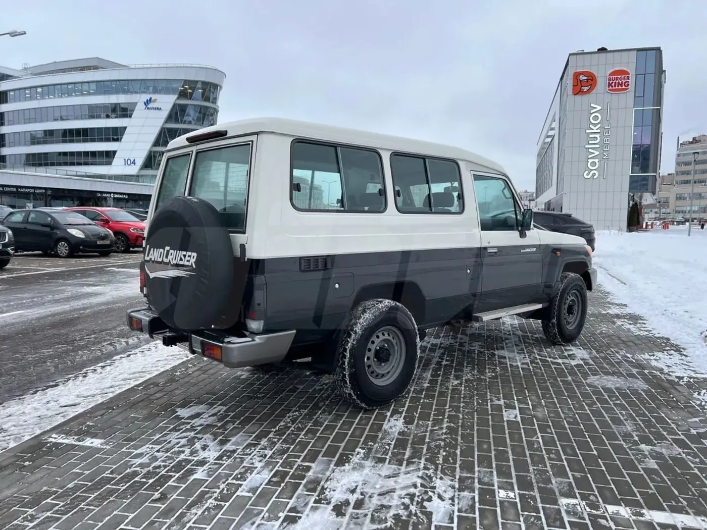 Полный привод решает: выбираем внедорожники для настоящей зимы из базы ABW