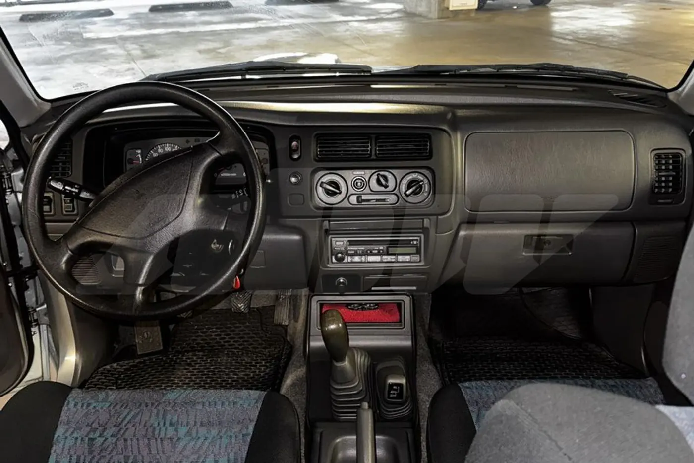 Полный привод решает: выбираем внедорожники для настоящей зимы из базы ABW