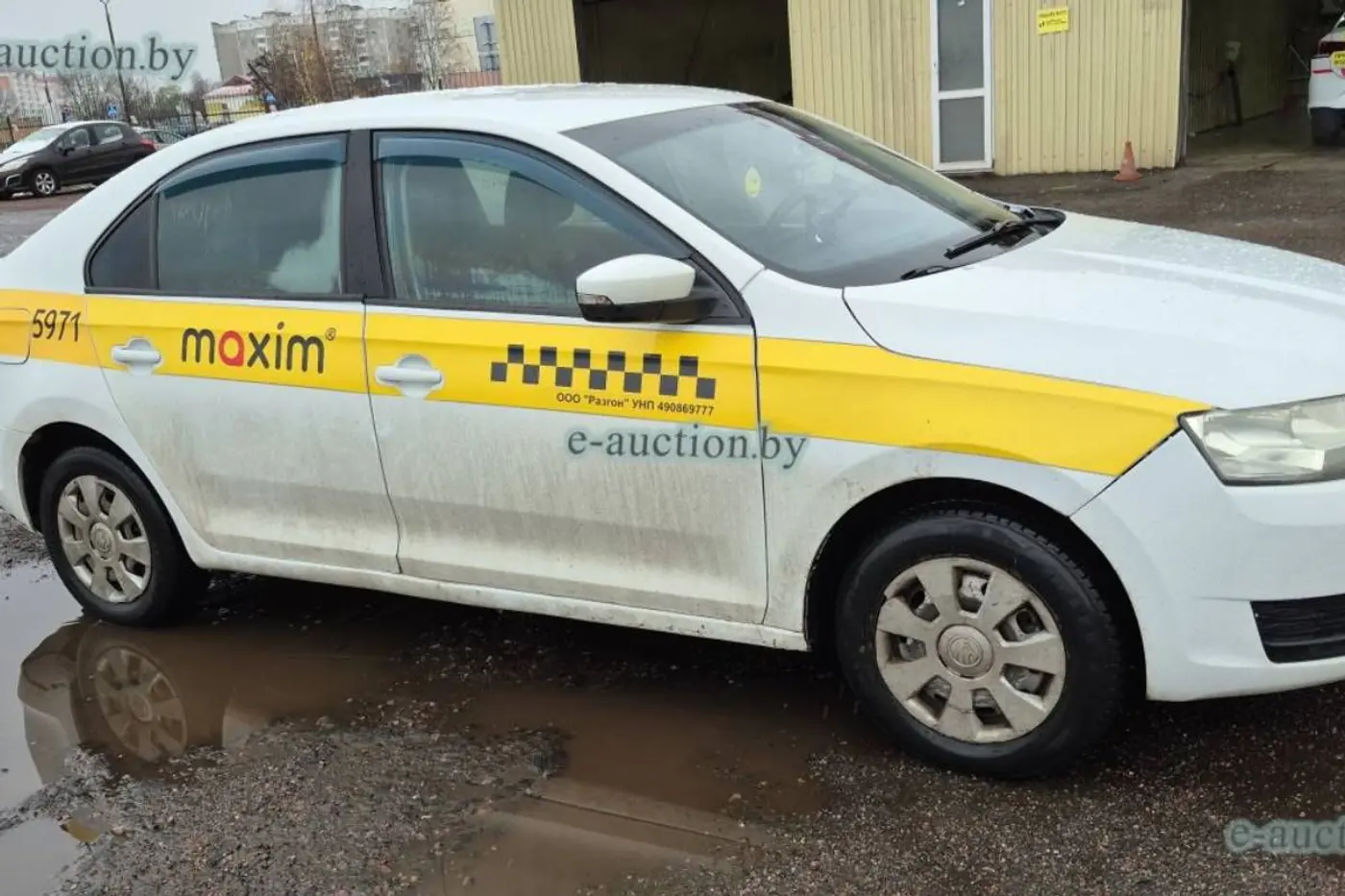 На торги выставлены арестованные автомобили партнера сервиса Maxim