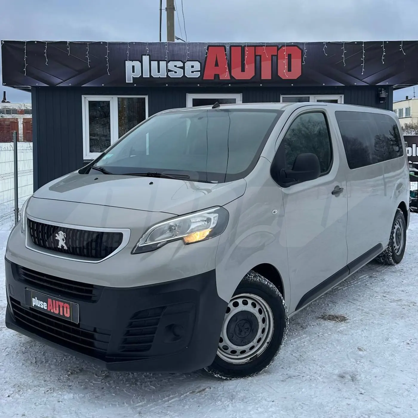 Peugeot Traveller I, 2019