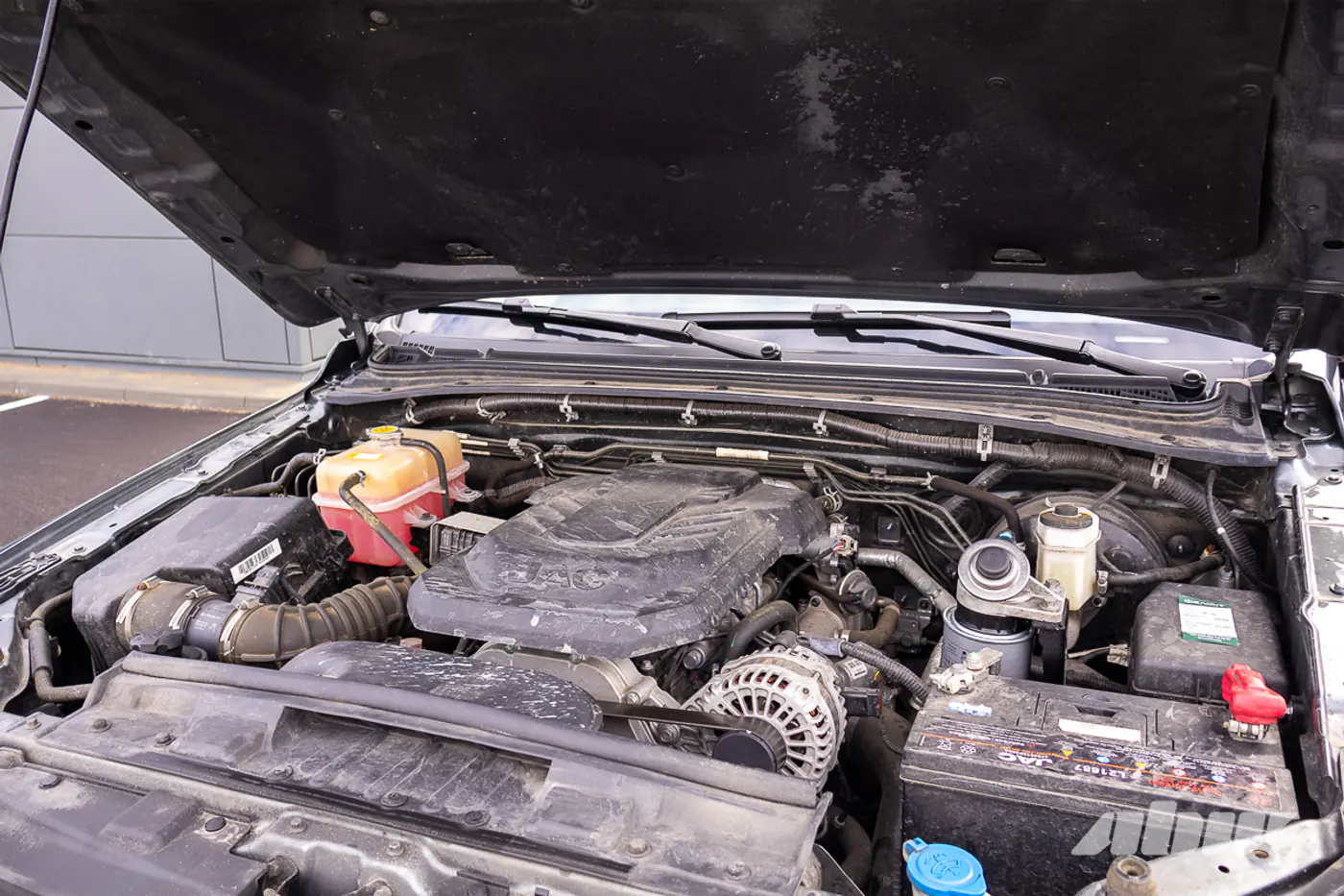 «Пипка замерзла», «аккум сдох», расход удвоился: с чем столкнулись автомобилисты в сильные морозы