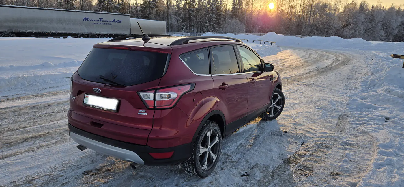 Ford Escape III Рестайлинг, 2017