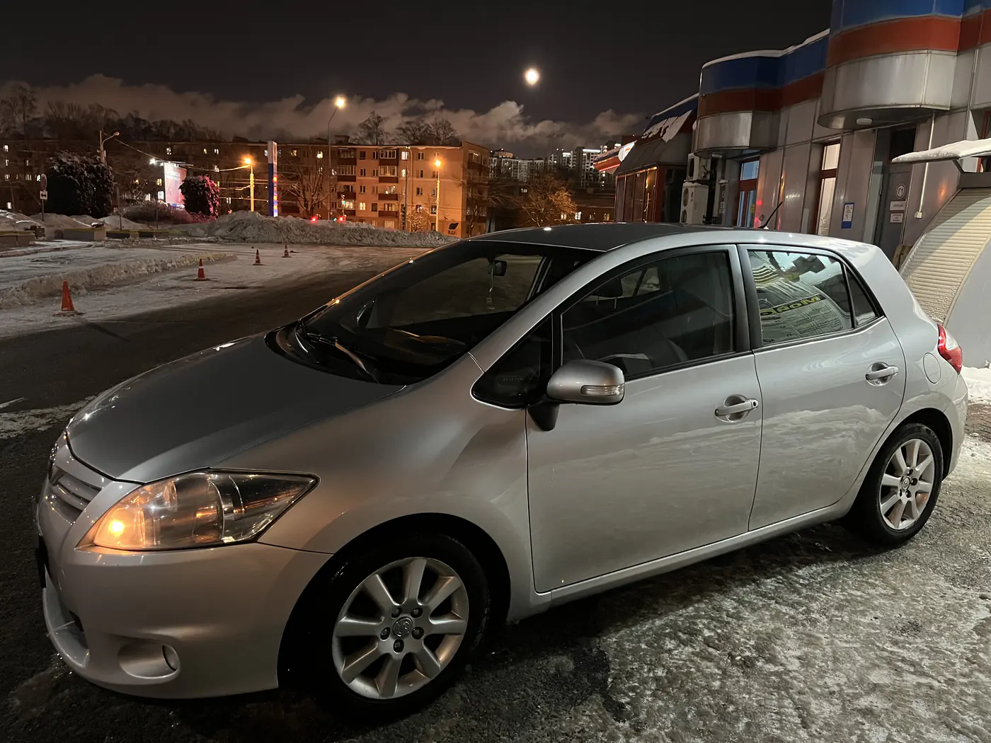 Toyota Auris I Рестайлинг, 2010