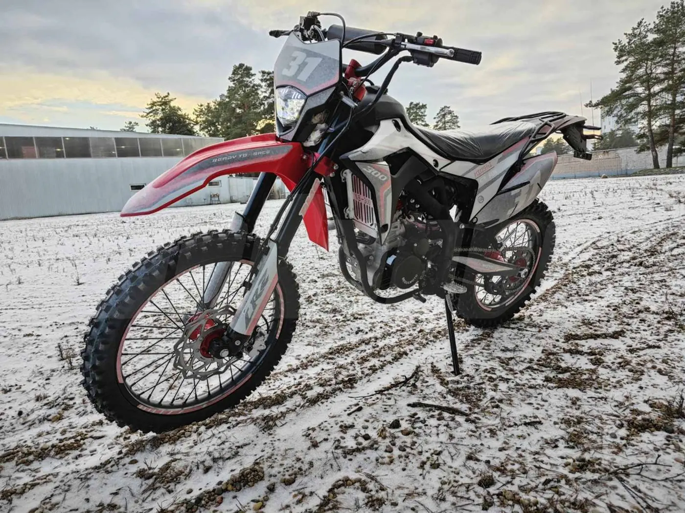 Regulmoto CR-Z 300, 2024