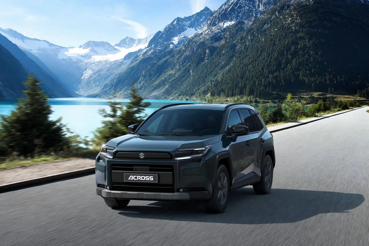 Новая Toyota RAV4 превратилась в Suzuki Across для Европы