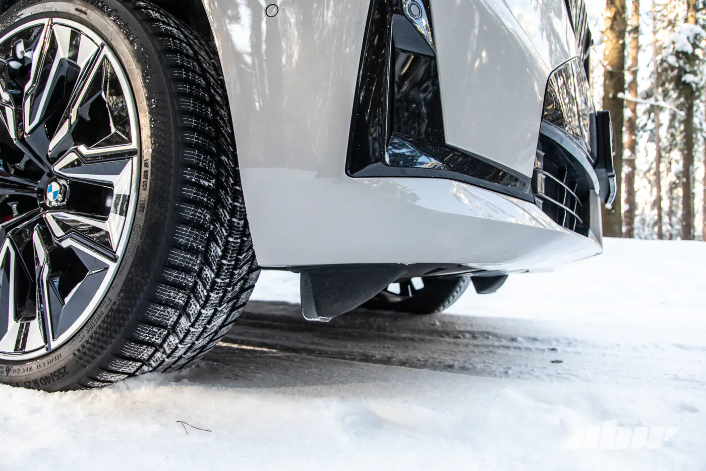 Тест-драйв BMW X3: новый, европейский, заднеприводный