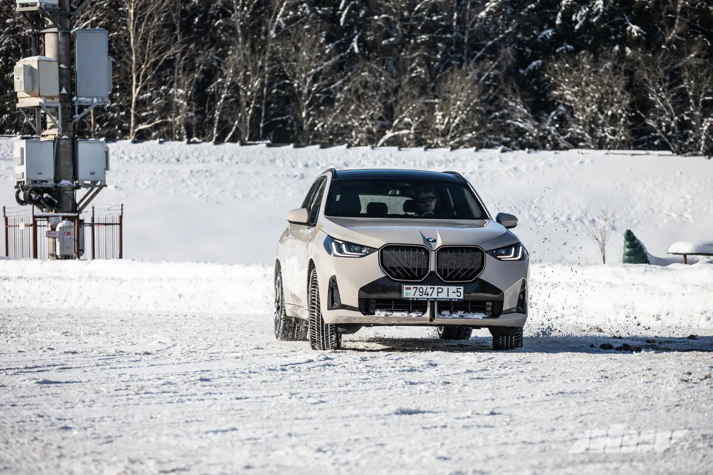 Тест-драйв BMW X3: новый, европейский, заднеприводный