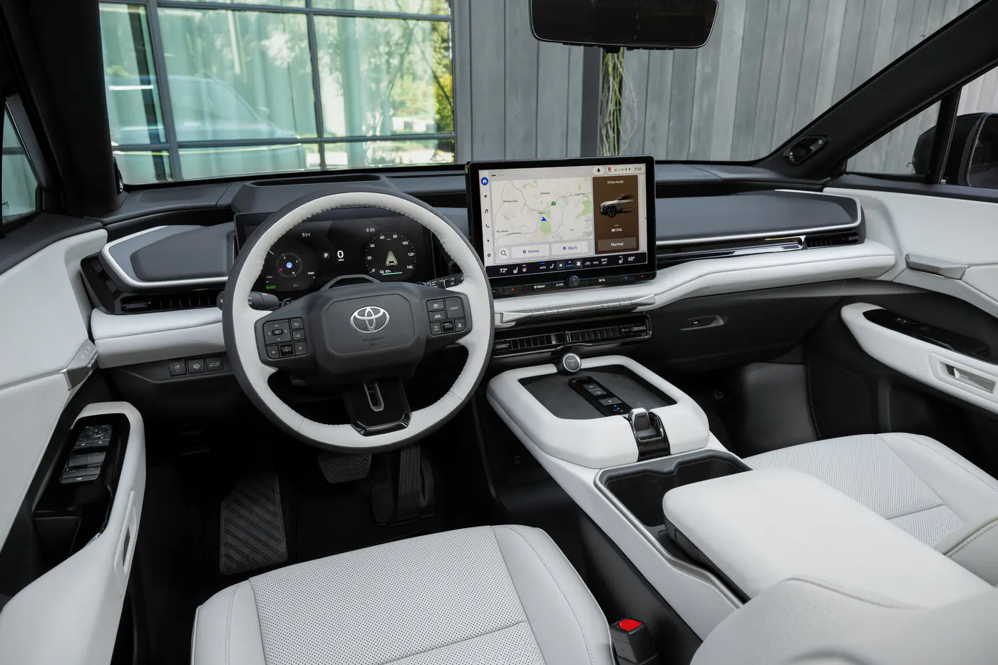 «Горец-5»: в новом поколении Toyota Highlander распрощался с ДВС