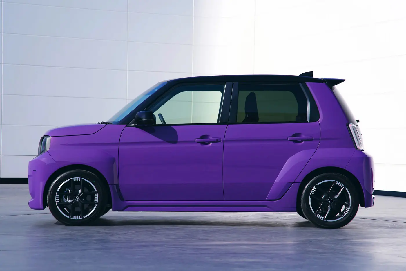 Мини-зажигалка: Honda показала «горячий» электрический хэтчбек Super-One