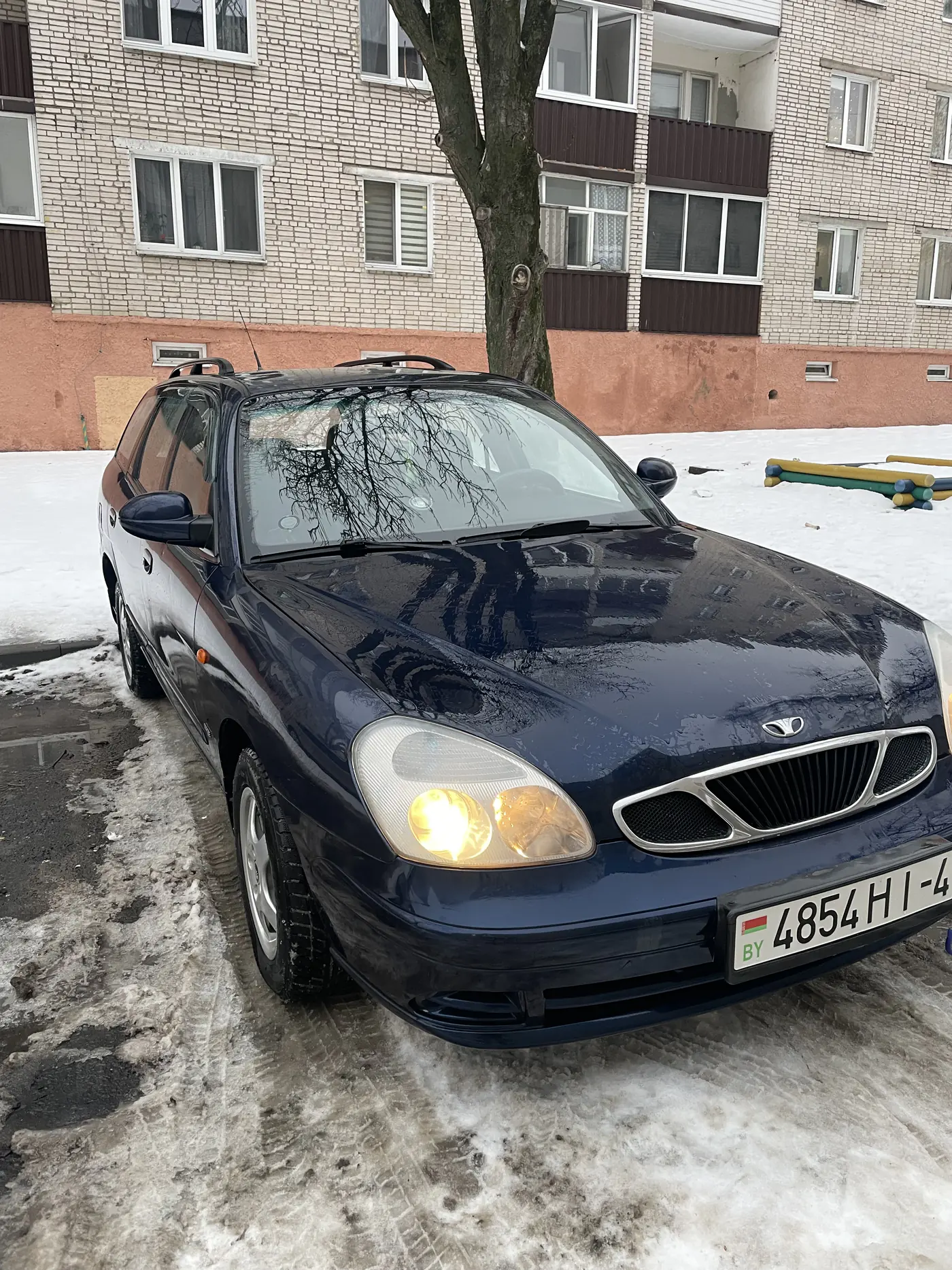 Daewoo Nubira II, 2000