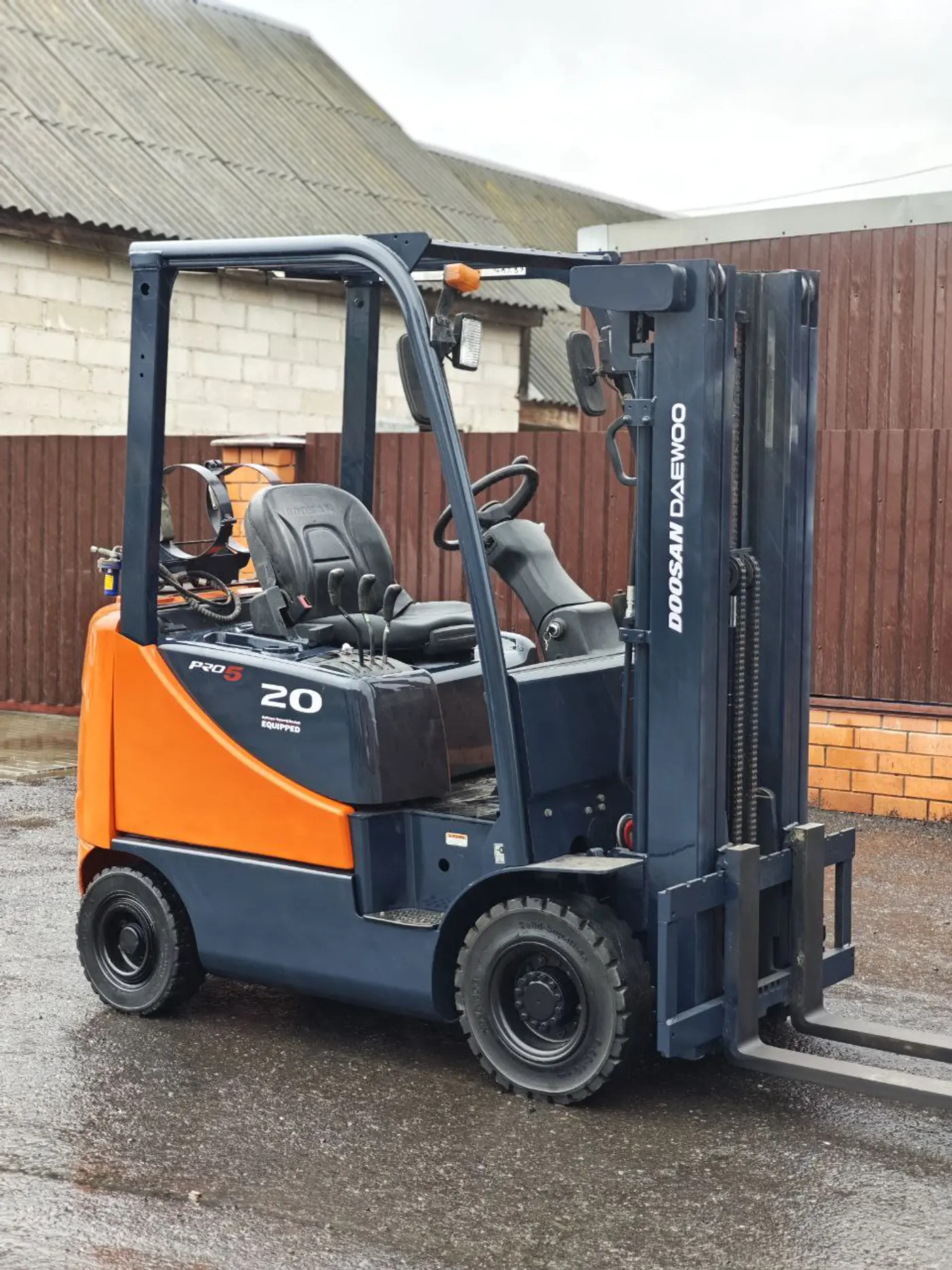 вилочный автопогрузчик Doosan 440 2007