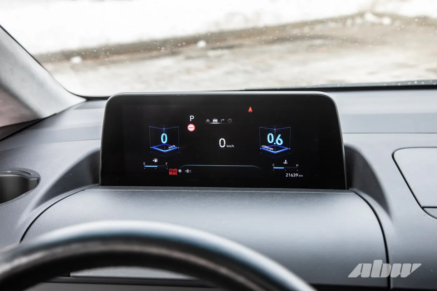 Газовый гигант: секонд-тест Hyundai Staria LPG