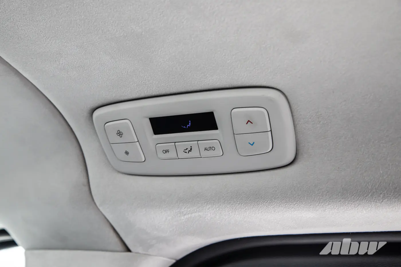 Газовый гигант: секонд-тест Hyundai Staria LPG