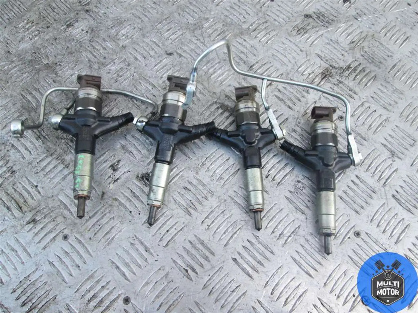 Форсунка к Subaru Legacy 2011