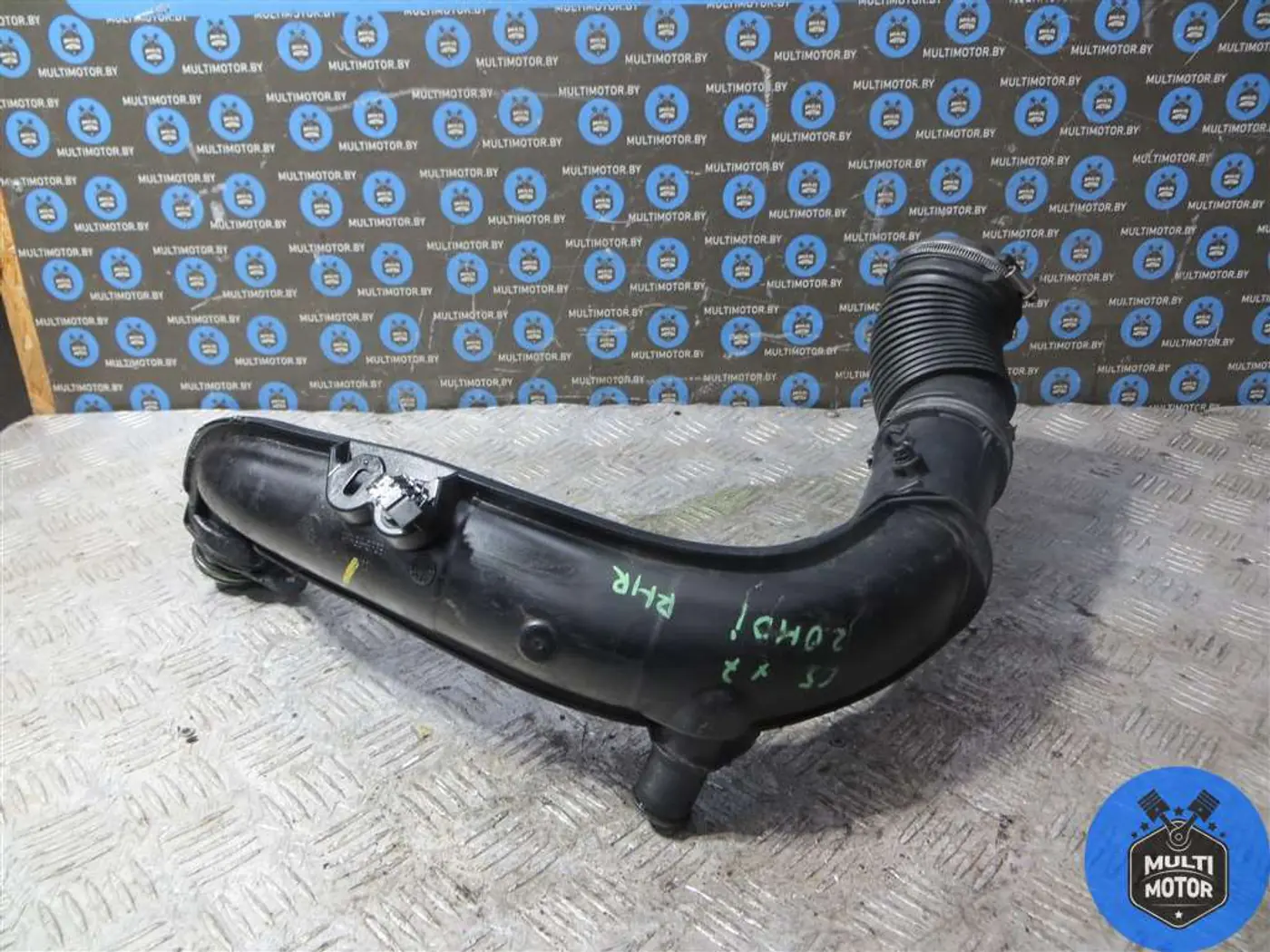 Патрубок к Citroen C5 2009