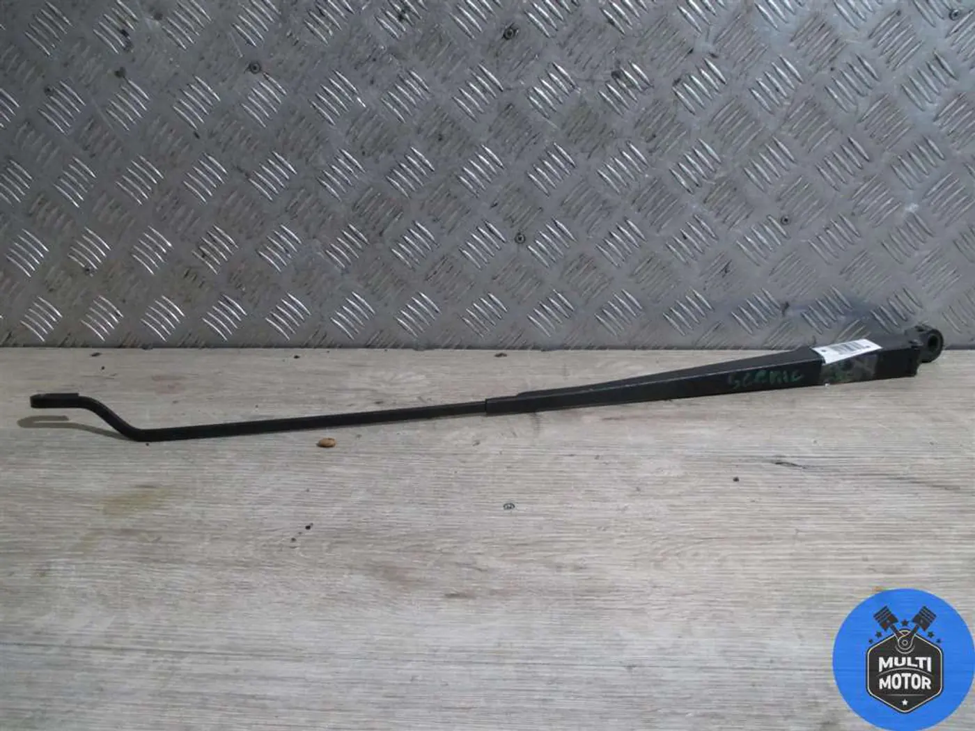Щеткодержатель к Renault Scenic 2000