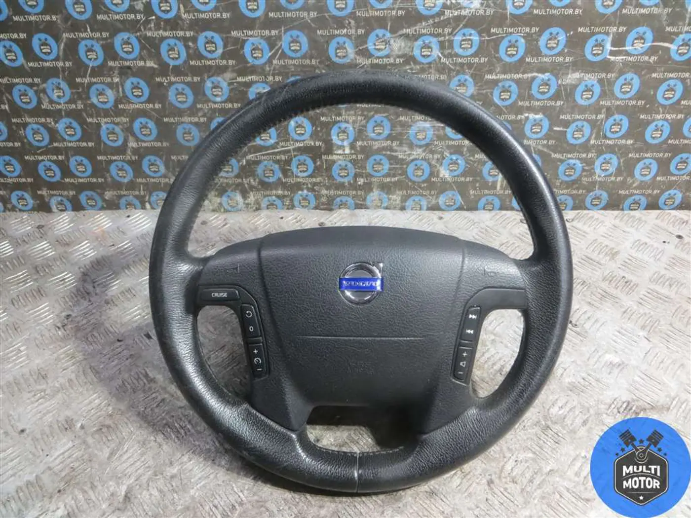 Руль к Volvo V70 2006