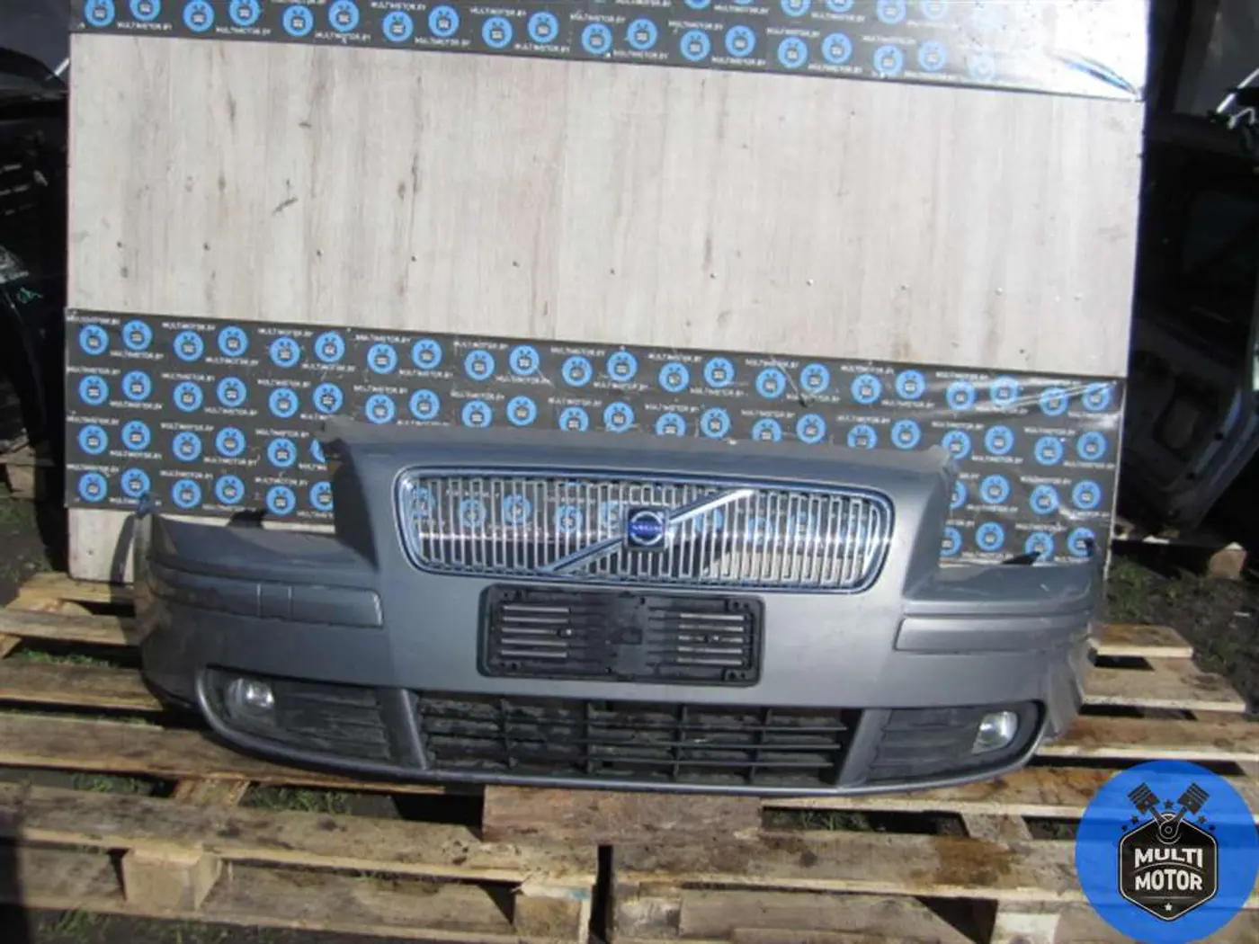 Бампер передний к Volvo V50 2007