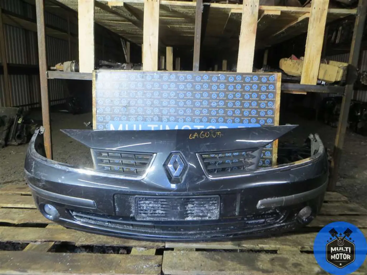 Бампер передний к Renault Laguna 2006