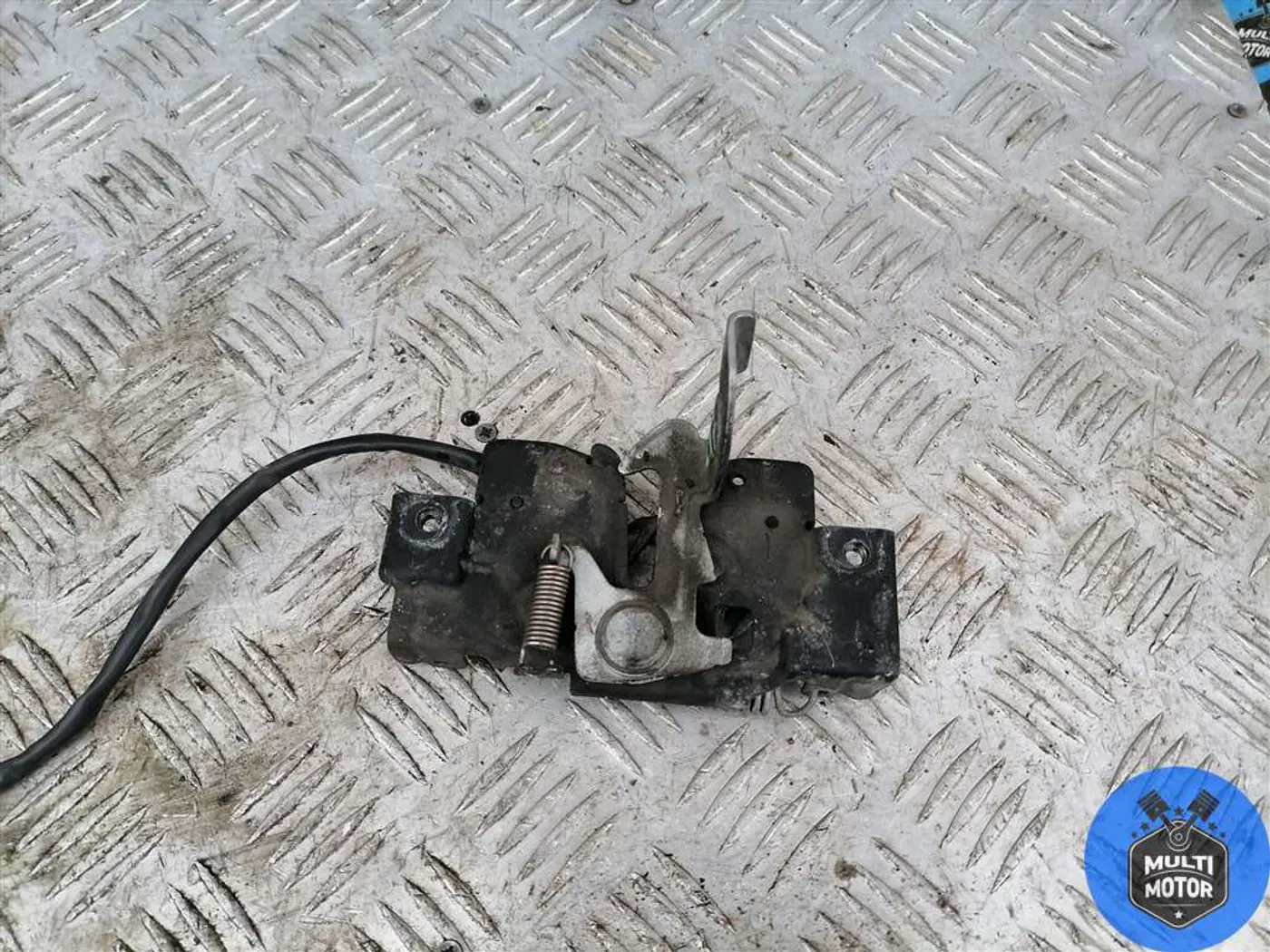 Замок капота к Mazda CX-7 2010
