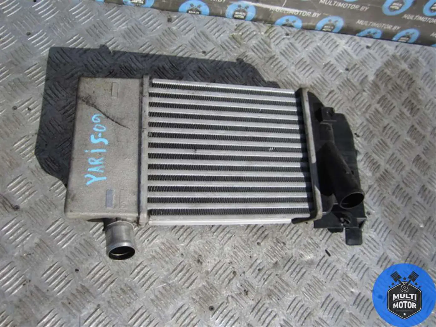 Интеркулер к Toyota Yaris 2009