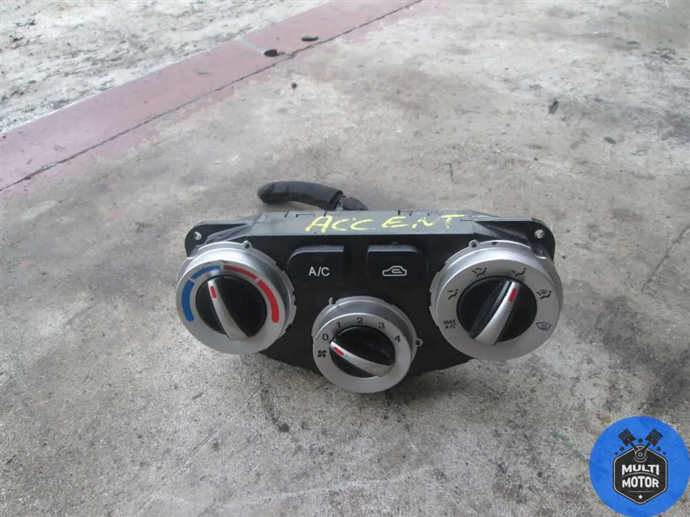 Блок управления печки (переключатель отопителя) к Hyundai Accent 2004